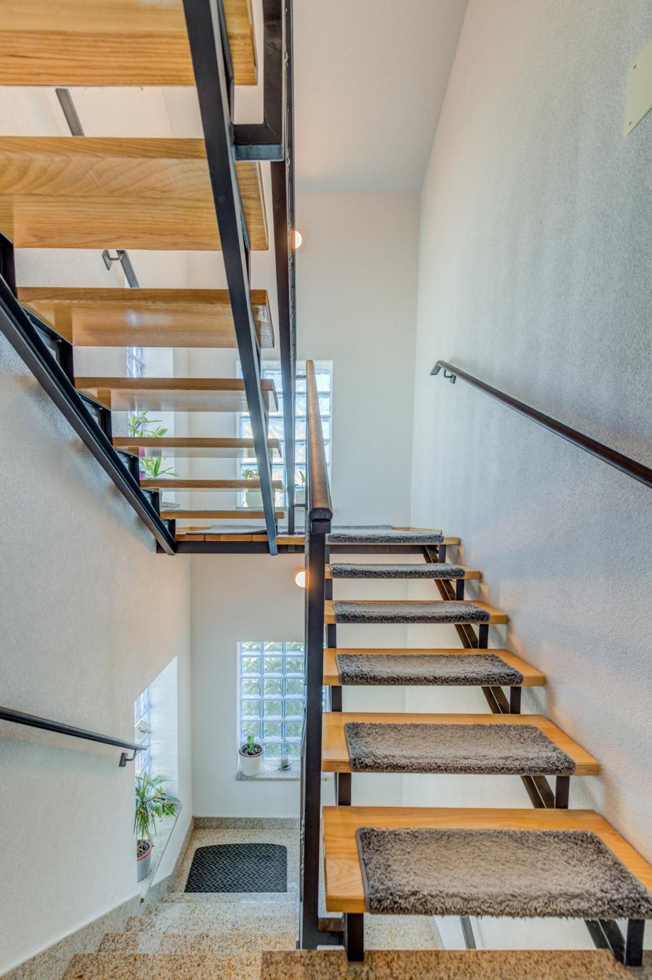 Deepwater House Apartment Слатине Екстериор снимка