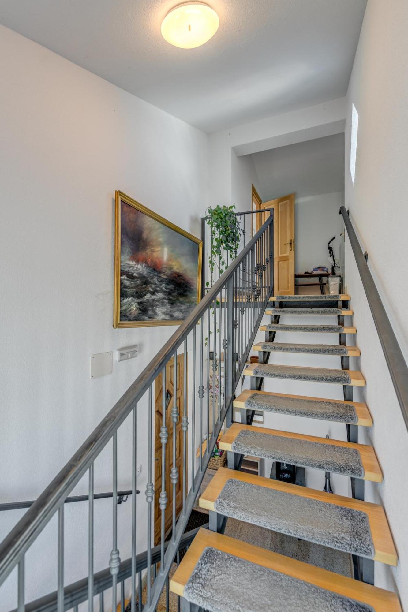 Deepwater House Apartment Слатине Екстериор снимка