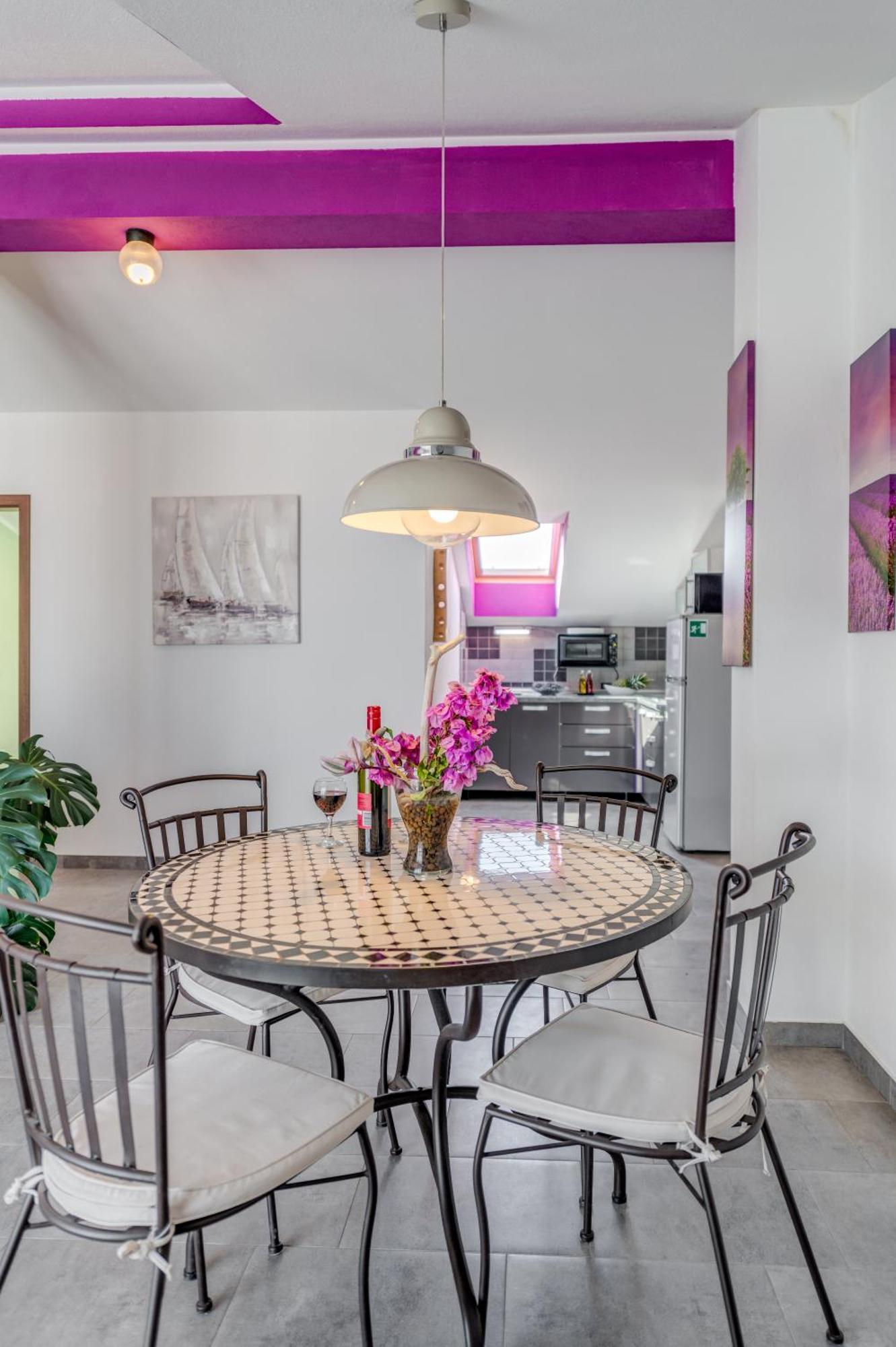 Deepwater House Apartment Слатине Екстериор снимка